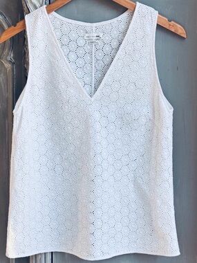 Rag & Bone Cotton Eyelet Sleeveless V-Neck Split Back Top White Women's Size M